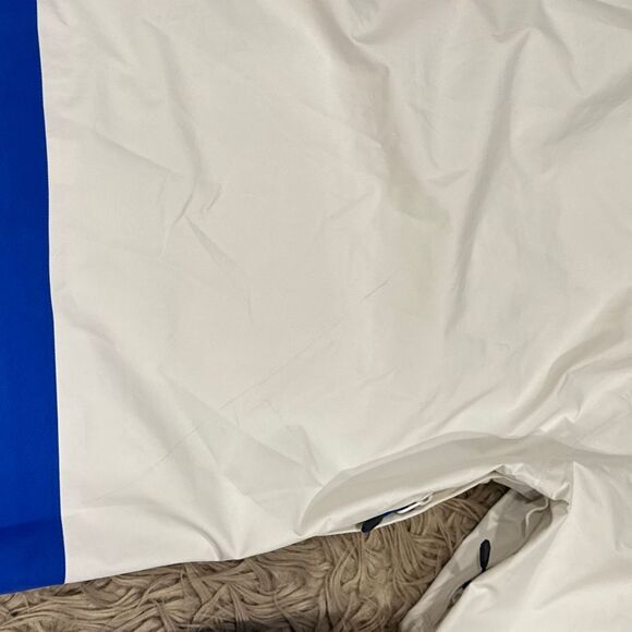 Outdoor Research Snowboarding Jacket size medium - Picture 9 of 9